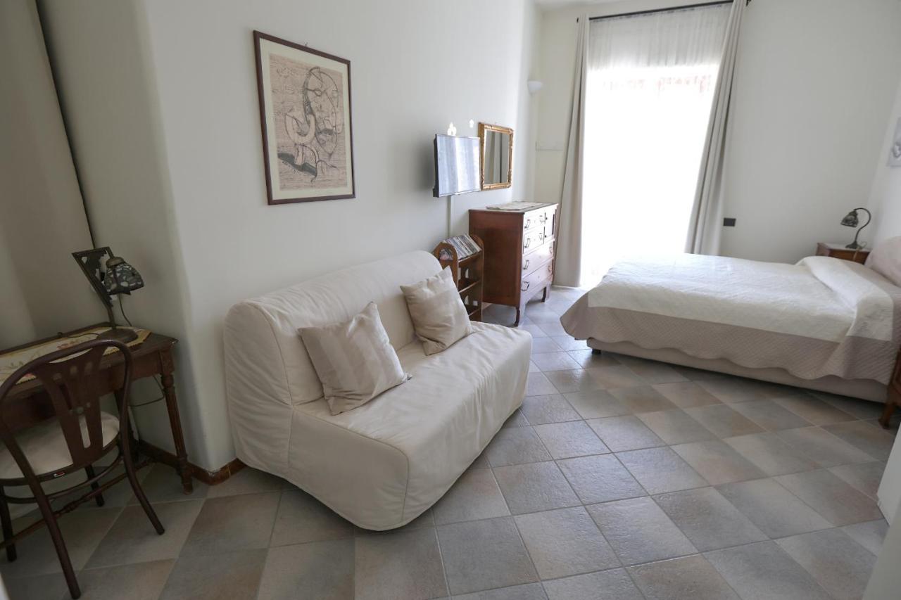 Smile In Toledo Apartment เนเปิลส์ ภายนอก รูปภาพ