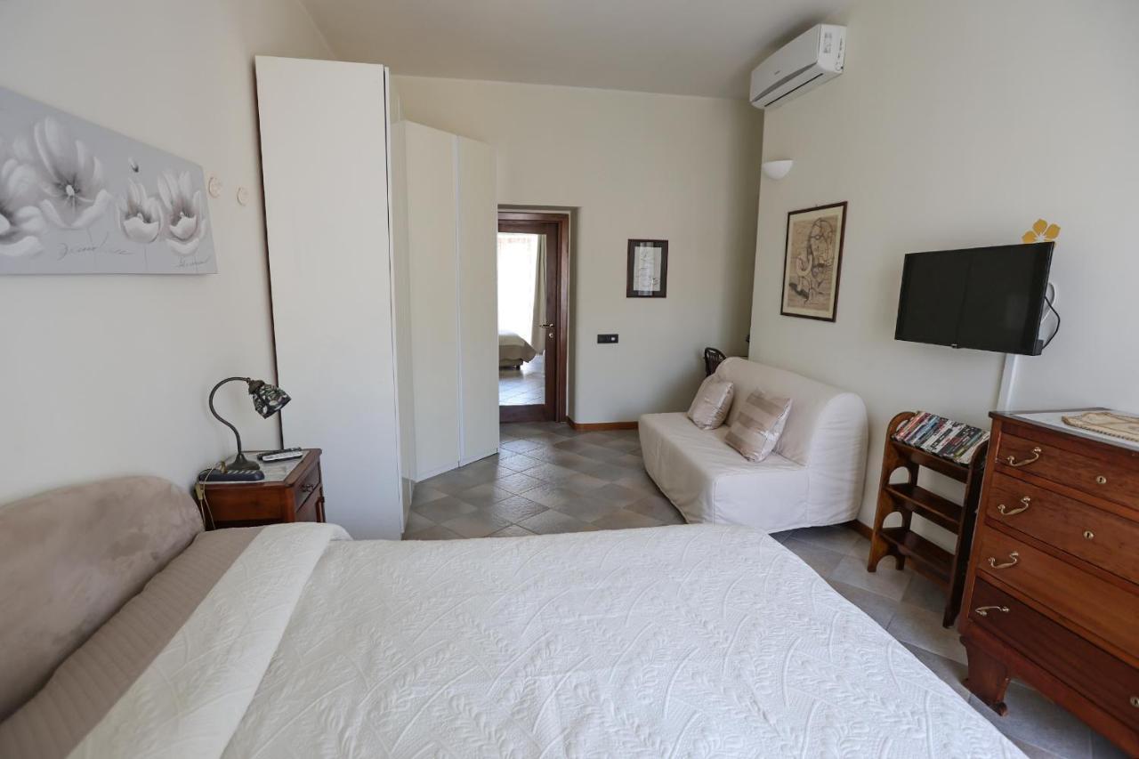 Smile In Toledo Apartment เนเปิลส์ ภายนอก รูปภาพ