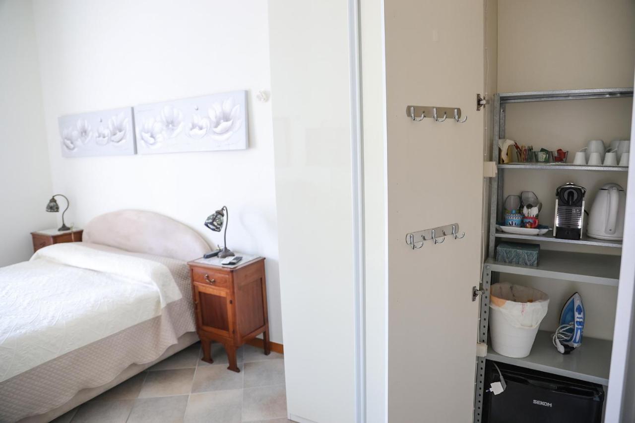 Smile In Toledo Apartment เนเปิลส์ ภายนอก รูปภาพ